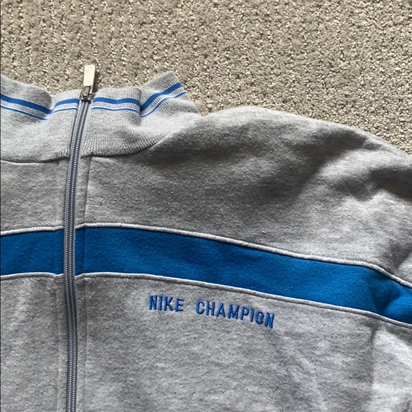 Nike Jacket - Picture 2 of 3